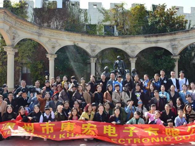 | 橫店游記 | ——不止工作，還有詩(shī)，遠方和狂歡